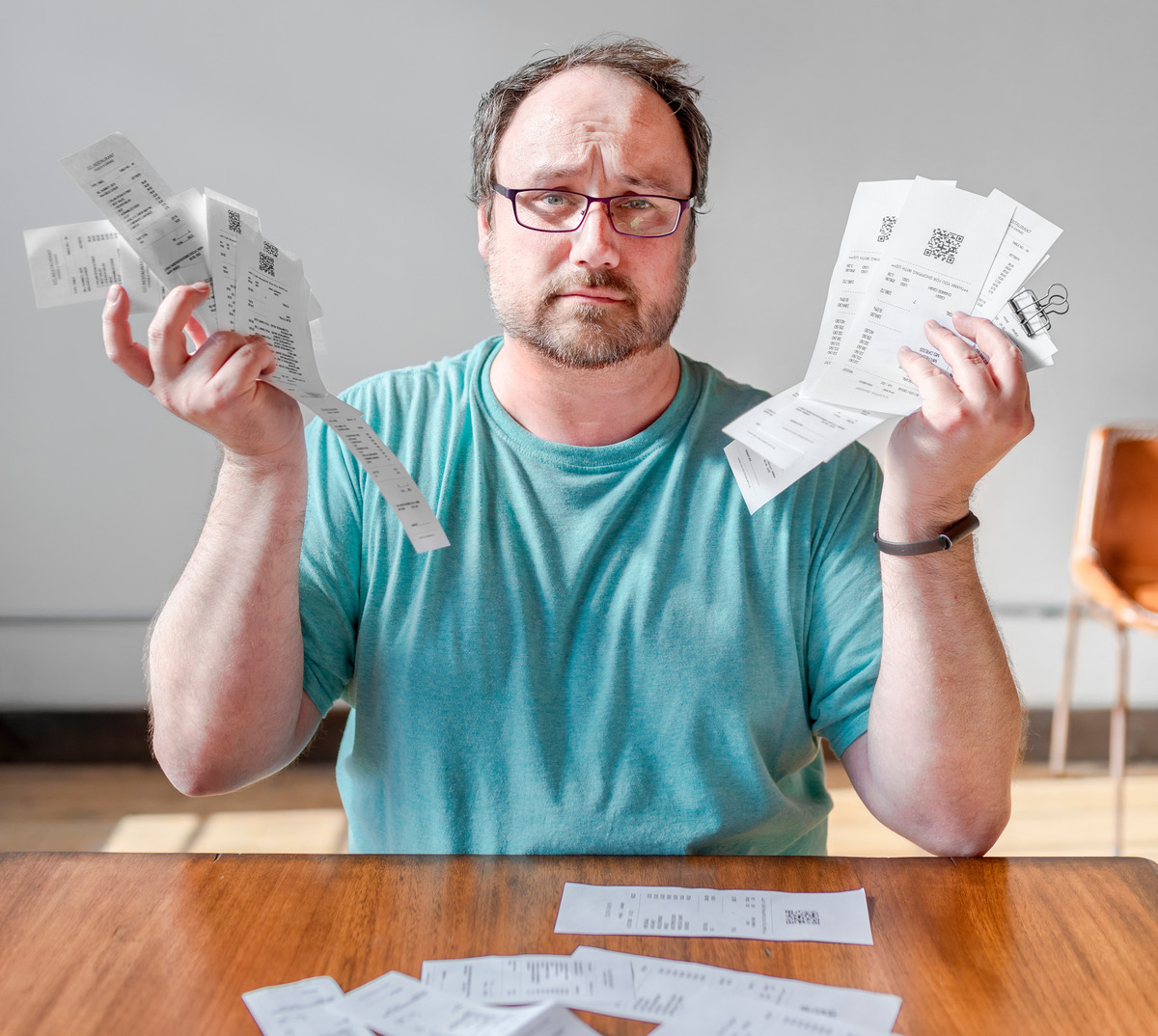 Paystub vs Paycheck: Most People Get This Wrong