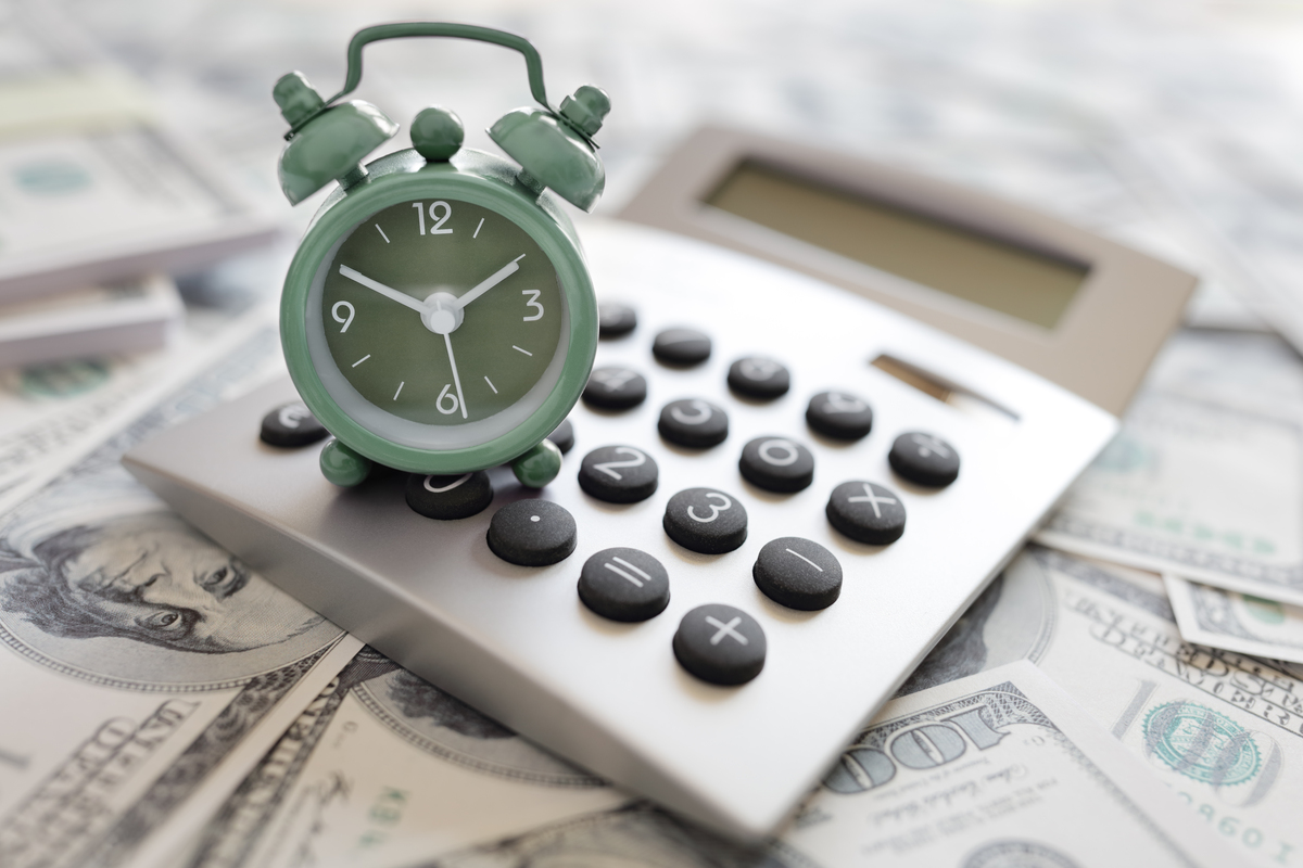 How to Calculate Overtime Pay Using Your Paystub