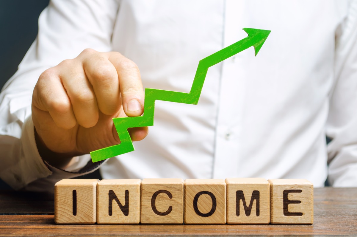 Paystubs for Seasonal Employees: A Practical Guide